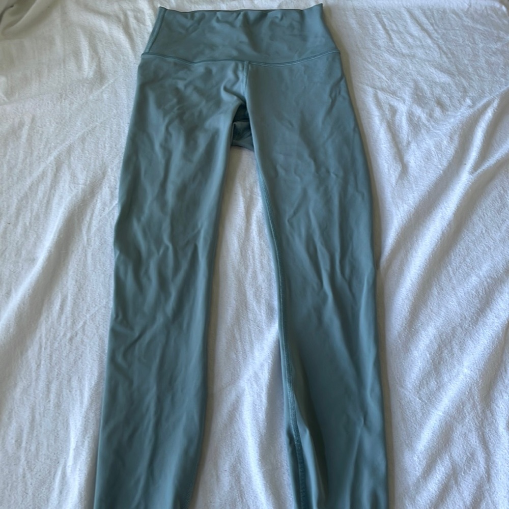 Blue wunder under lululemon leggings